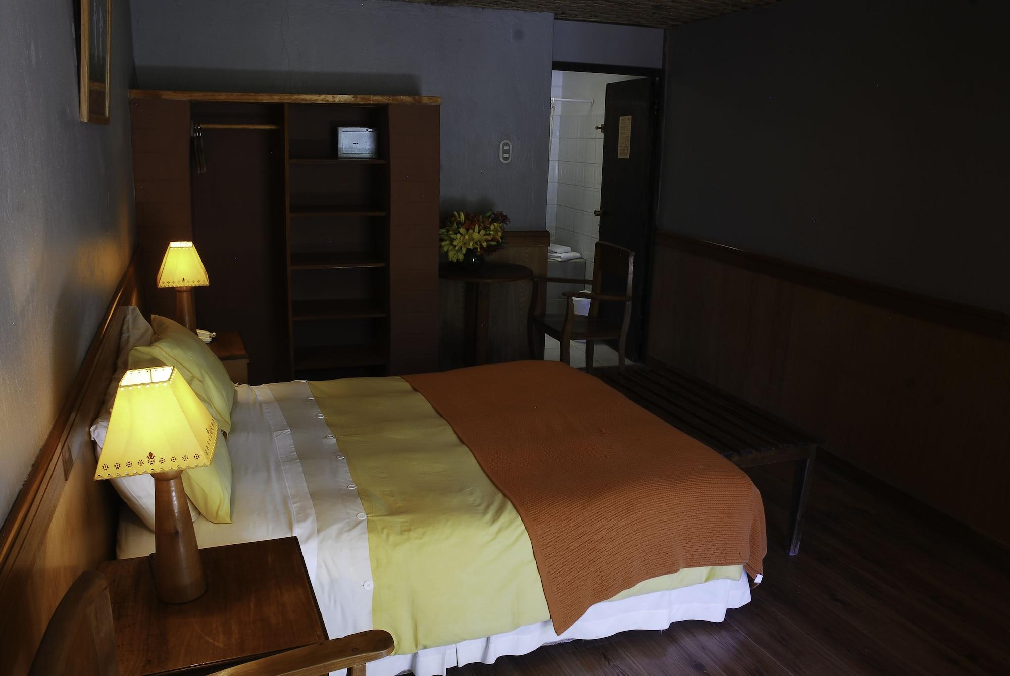 Hotel Tulor Сан-Педро-де-Атакама Экстерьер фото
